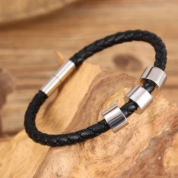 

Popular Stainless Steel Jewelry Accessories Men's Name Beaded Bracelet 5mm Genuine Leather Woven Bracelet Punk Fashion Dad Gift