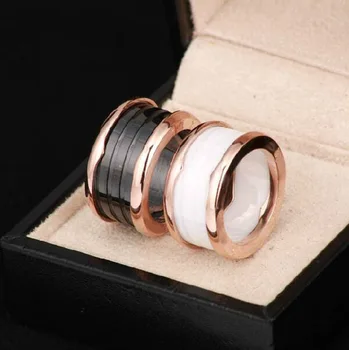 

Fashion personality ring titanium steel jewelry arc delicate simple couple shape to send a gift for a lover 2019 new hot