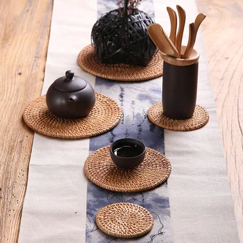 

1PC Round Natural Rattan Coasters Bowl Pad Handmade Insulation Placemats Table Padding Cup Mats Kitchen Decoration Accessories#1