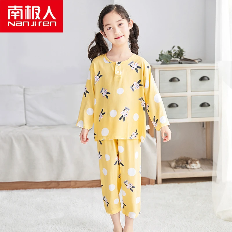 infant nightwear