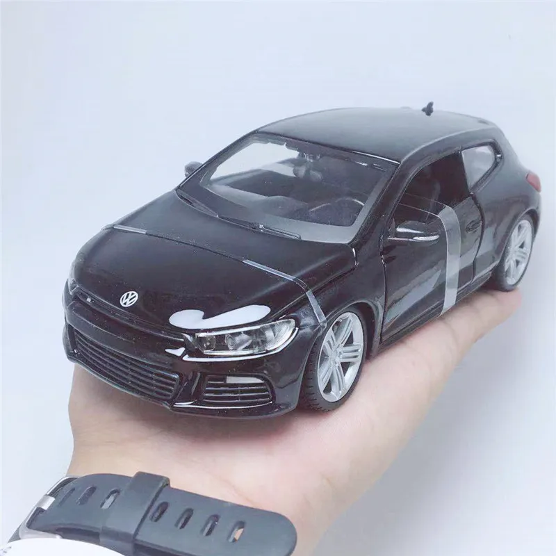 Изысканная серия 1:24 Scirocco R модель сплава, моделирование литья под давлением Расширенная коллекция и Подарочное украшение