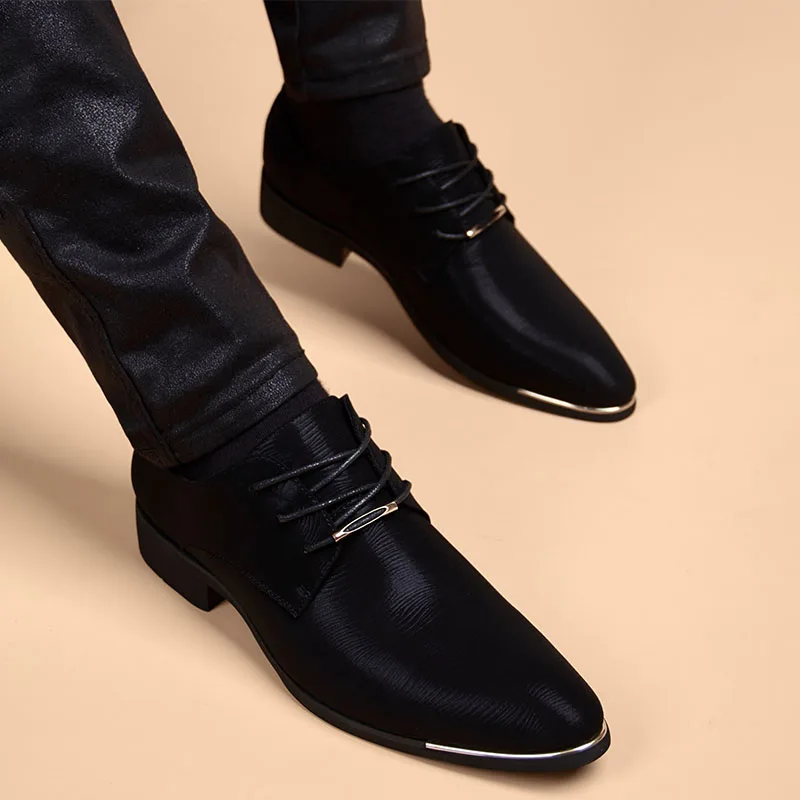 Business Men Leather Shoes Fashion Formal Dress Shoes Men Breathable Pointed Toe Office Wedding Shoes Flats Footwear Black Cloth - Image 2
