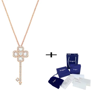 

SWA 2020 New Exquisite Lady Rose Gold Rotating Flower Necklace Is A Stylish And Romantic Birthday Gift For Wives Or Friends