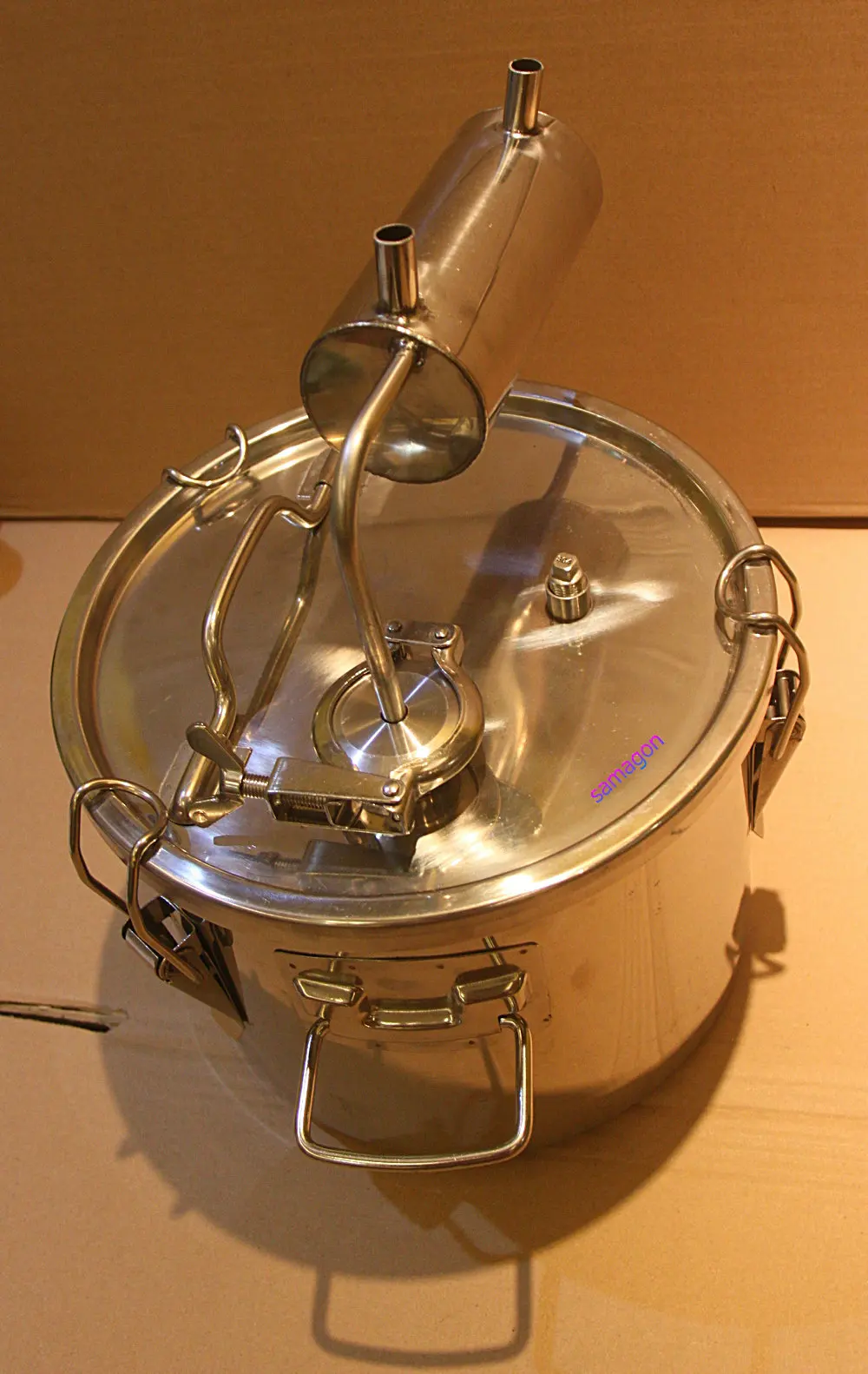 бочка для бражки. бутыль мутного самогона. самогон 10 литров. самогон 10 литров. 10 литров самогона.