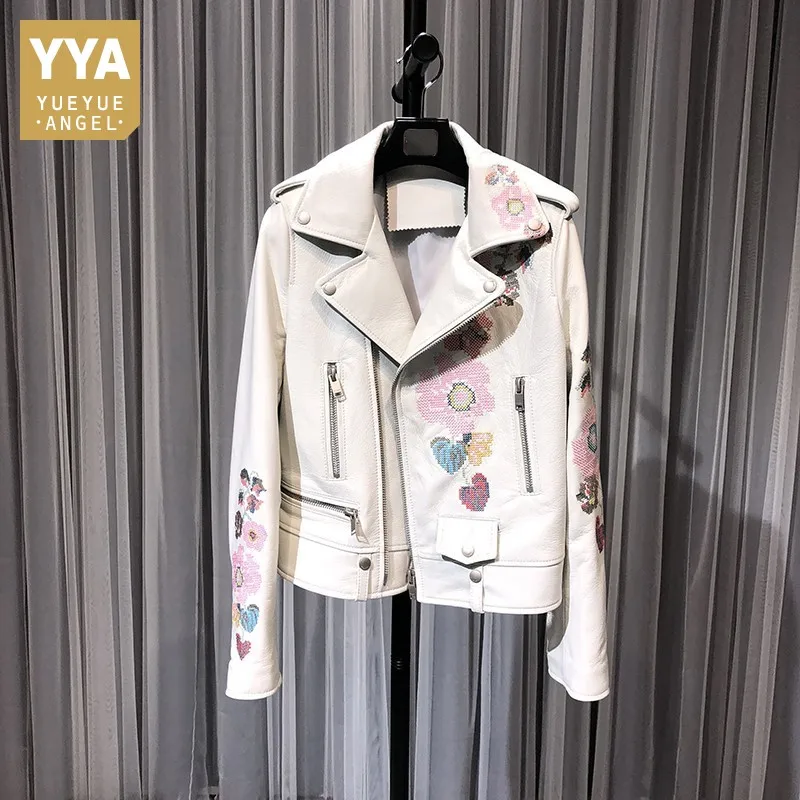 

Spring 2022 Genuine Leather Jacket Women Luxury Embroidery Sheepskin Biker Short Coat Streetwear Lapel Zipper White Outerwear