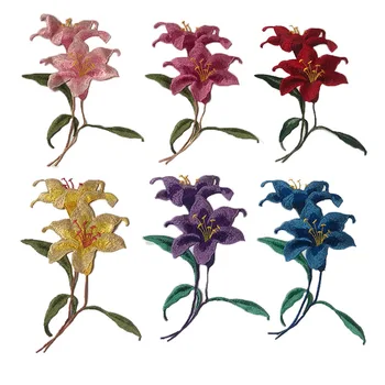 

1Pcs Red Rose Flower Floral Collar Sew on Patch Cute Applique Badge Embroidered Fabric Sticker Clothes Bust Dress DIY Ornament