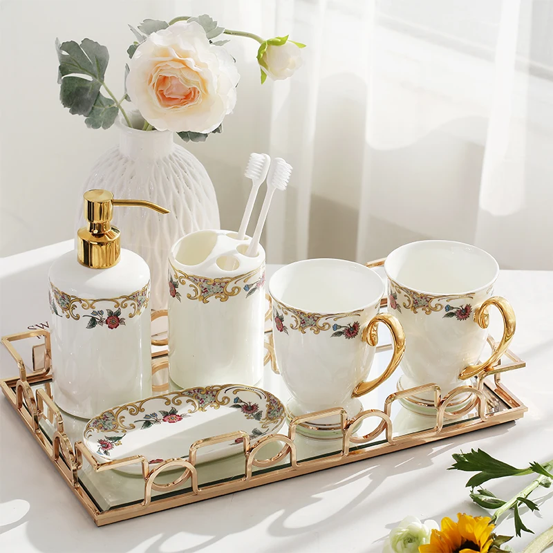 European Style Five-piece Bathroom Set Ceramics Household Bathroom Supplies Newly Married Bathrooms Mouth Cup Washing Set - Цвет: A-1