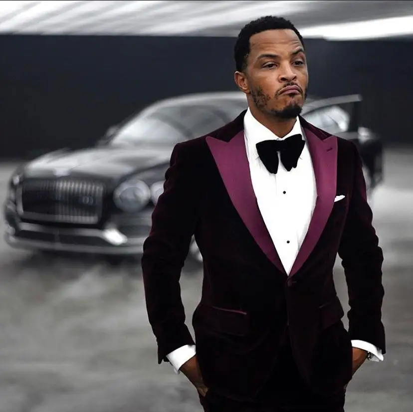 Dark Red Velvet Peak Lapel Men Suits 