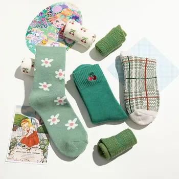 

Autumn winter ins Women Comfortable Breathable plaid Cherry Flowers female cotton warm socks ladies Socks for women