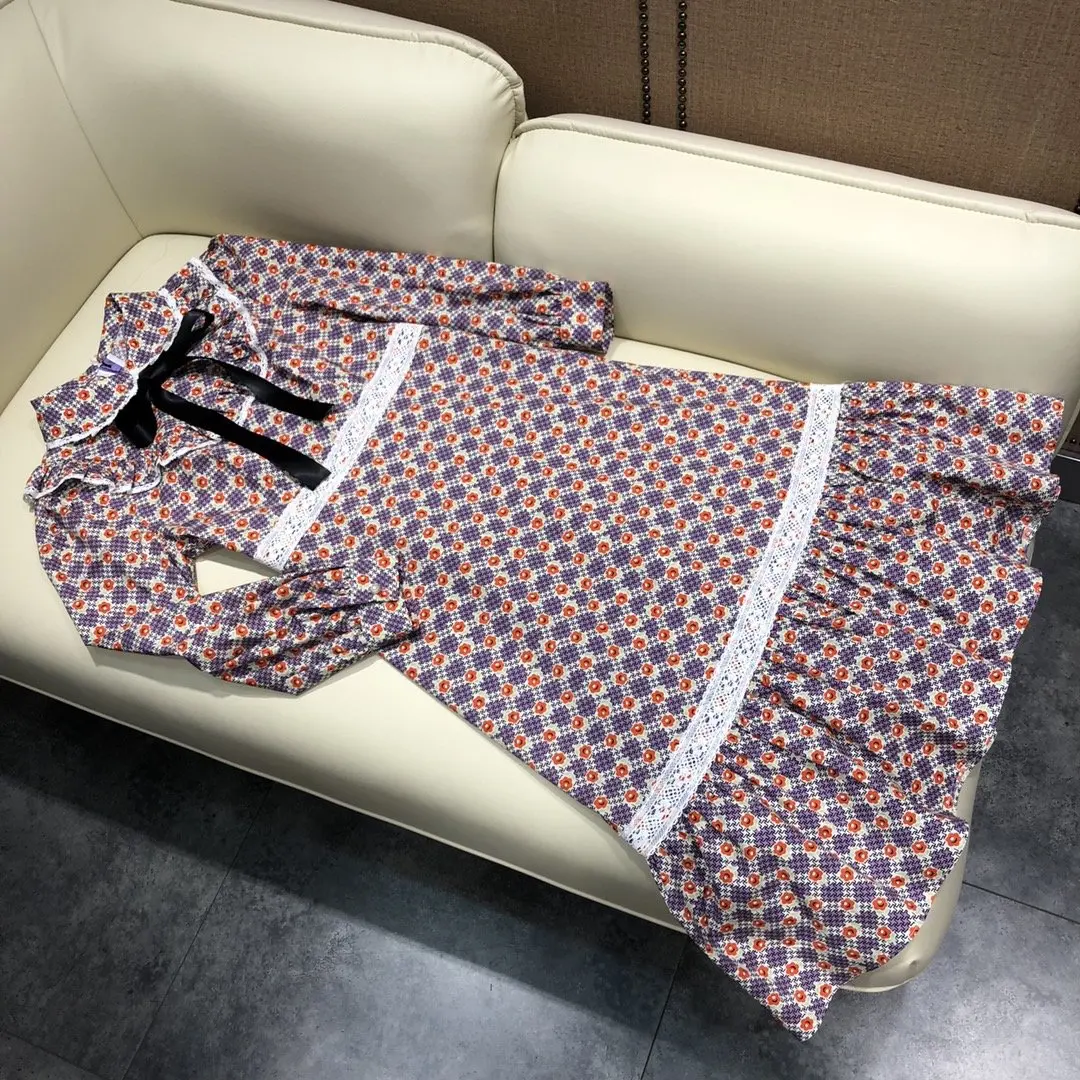 2020 Новое модное женское платье средней длины с длинными рукавами и отложным