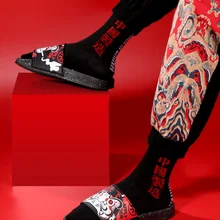 Китайские оригинальные Тапочки для ванной мужская летняя одежда модная одежда с принтом "модный бренд дома со стильным украшением снаружи