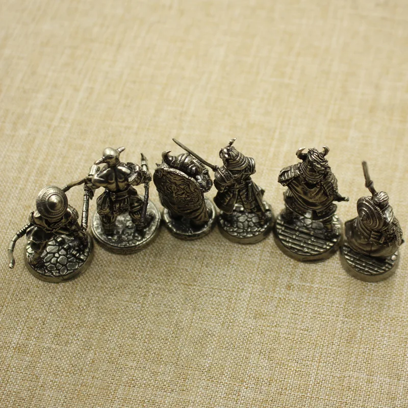 Biała miedź japoński Shogunate samuraj figurki miniaturowe Vintage metalowe modele żołnierzy statua ozdoba na biurko zabawka