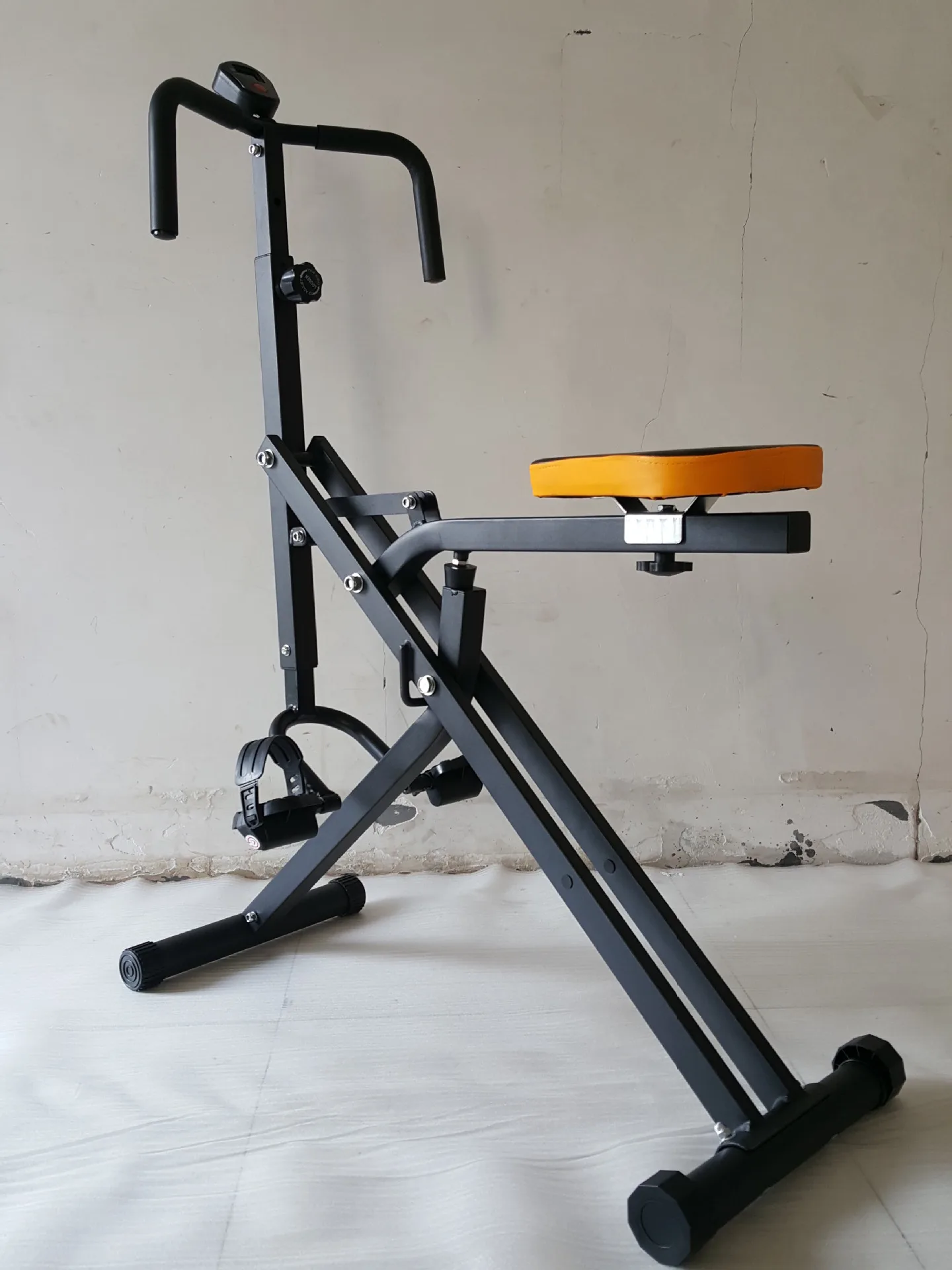 Home Multifunctional Bodybuilding Knight Indoor Sports Fitness Equipment Horse Riding Machine