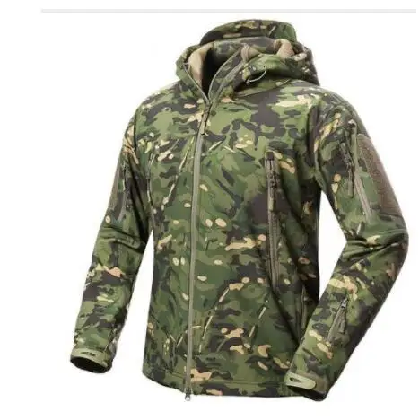 Winter Outdoor Waterproof Warm Camouflage Coat Tops Men Training Climbing Tactical Fleece Lining Thermal Hooded Jacket Clothing - Color: CP Green
