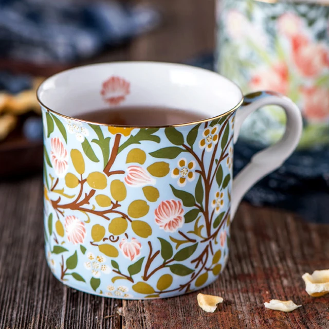 Pastoral style gold painted hand-painted flower mug 2