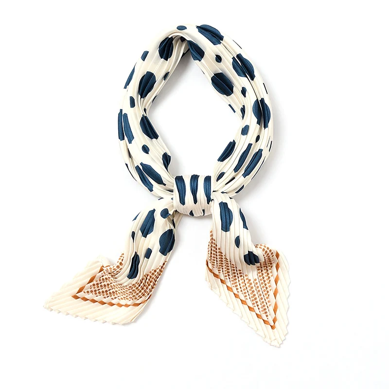 

Small Square Crinkle Dot Silk Scarf For Women Crumple Neck Wear Pleated Handkerchief Foulard Femme Bandana luxury brand