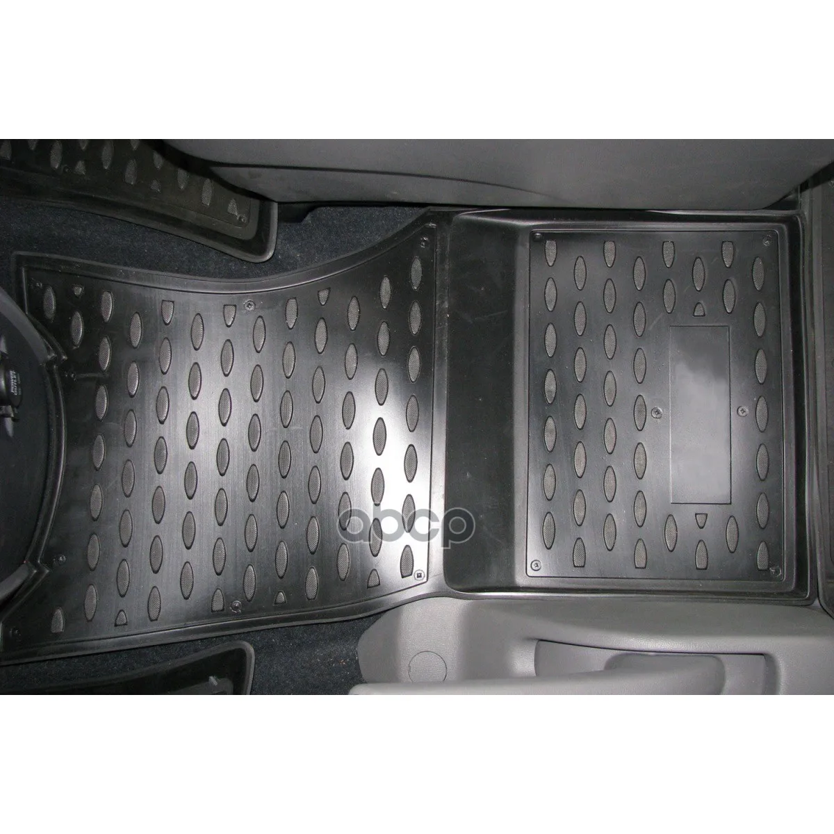 Коврики В Салон Hyundai New H-1 2007-, 4 Шт.(Полиуретан) ELEMENT арт. NLC.20.26.210k