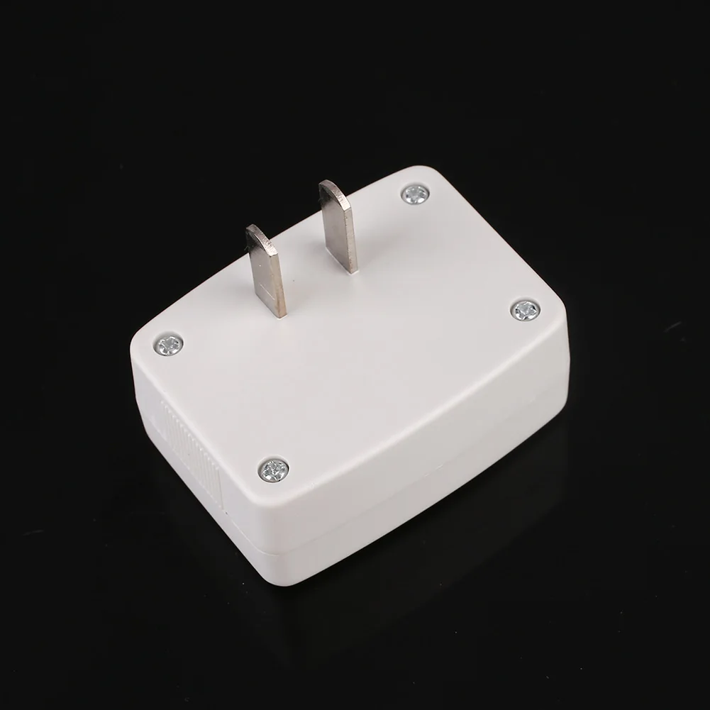 Мини цифровой вольтметр напряжение разъем измерителя в США Plug белый бытовой