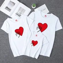 1 piece 2020 Heart shirt short sleeve summer T-shirt father mother children Love shirts family set 3 pieces 80% extra discount
