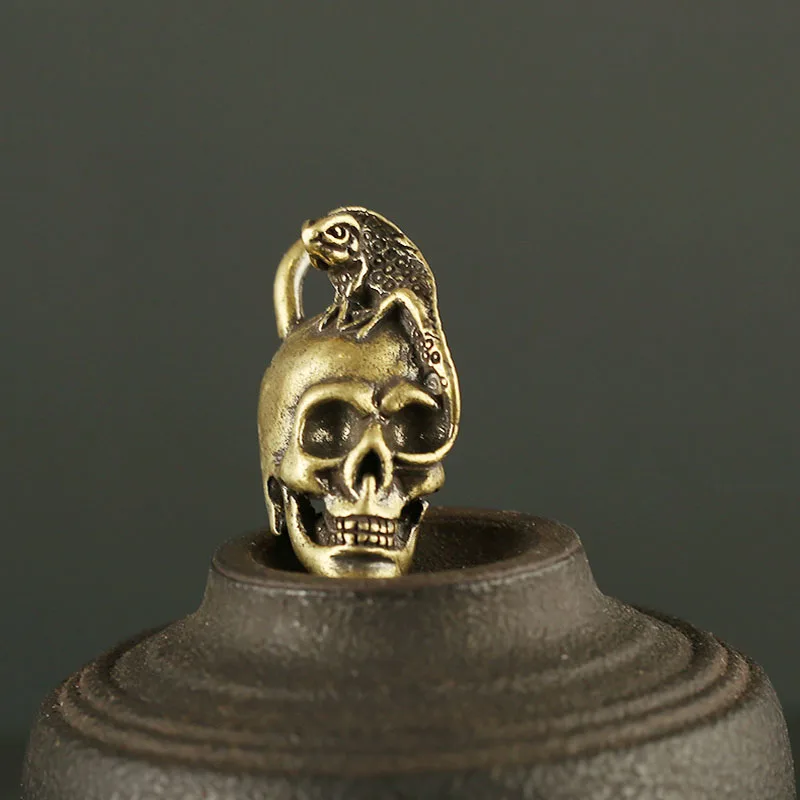 lizard skull face pendant brass (6)