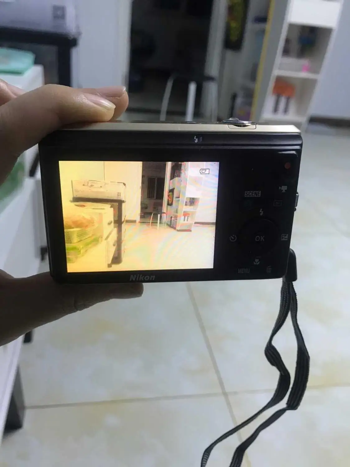 Б/у цифровая камера Nikon COOLPIX S6300 16 МП со стеклянным объективом NIKKOR с 10-кратным зумом и видео Full HD 1080p