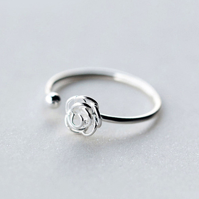 Elegant Daisy Flower Rings Couple Silver Color Adjustable Open Rings For Women Bride Engagement Wedding Ring Jewelry Gift