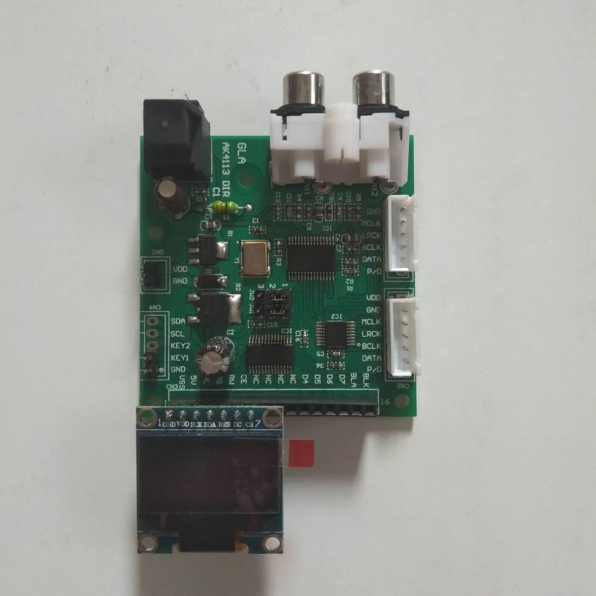 SPDIF / Optical Fiber / Coaxial / I2S Input / I2S Output Digital Receiving Board Soft Control / Sampling Rate Display