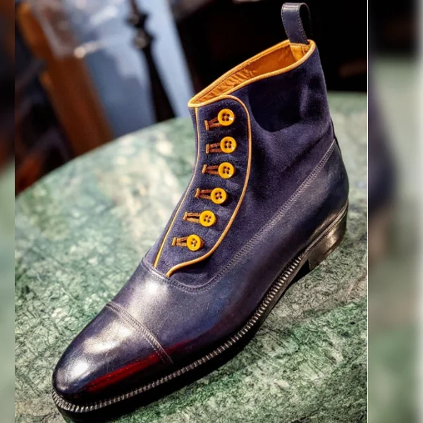 

Men New Fashion Pu Leather Low Heel Pointed Toe Lace-up Design Ankle Shoes Male Vintage Classic Casual Retro Martin Boots 4M124