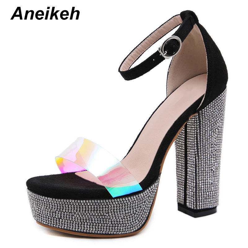 Black Aneikeh/женские босоножки из ПВХ; обувь на платформе и Высоком толстом каблуке; стразы; ремешок с пряжкой на щиколотке; модельные женские туфли с открытым носком; модные туфли-лодочки - Цвет: Black