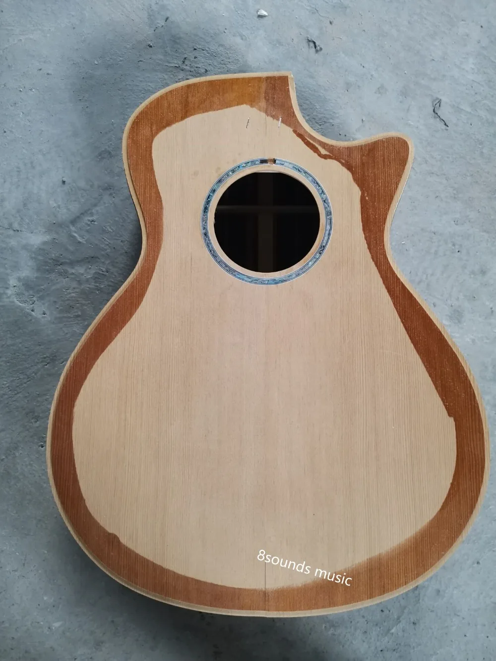 На заказ Акустическая гитара solid cedar top SP14 Акустическая гитара, настоящий abalone Ebony cutaway sanders гитара