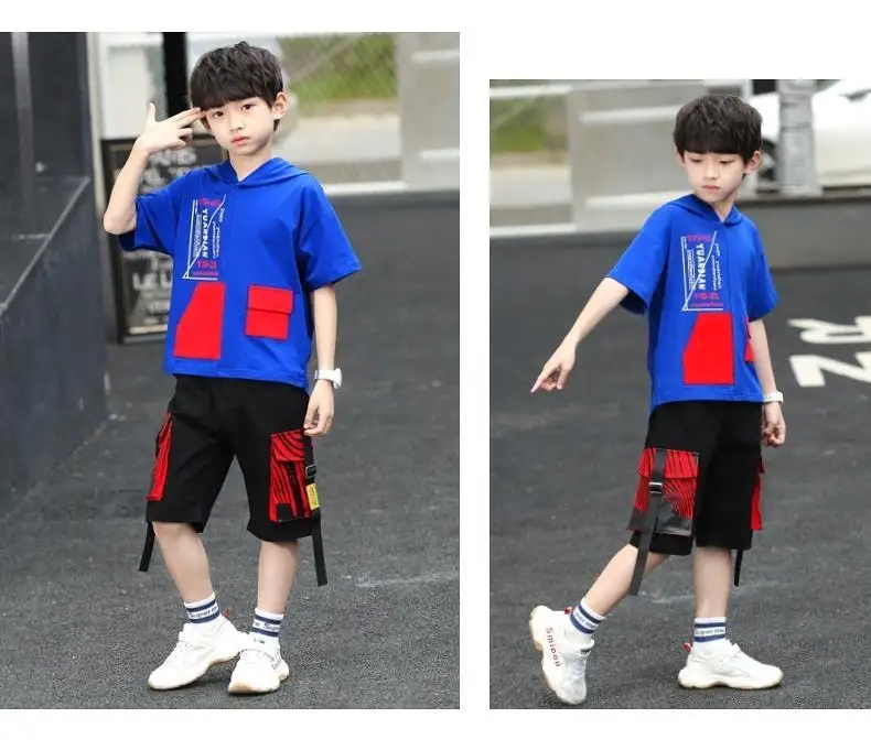 Комплекты летней одежды для мальчиков; модная типографская печать, хлопок Т-рубашки+ Шорты 2 шт. спортивные костюмы для От 4 до 15 лет Одежда для мальчиков