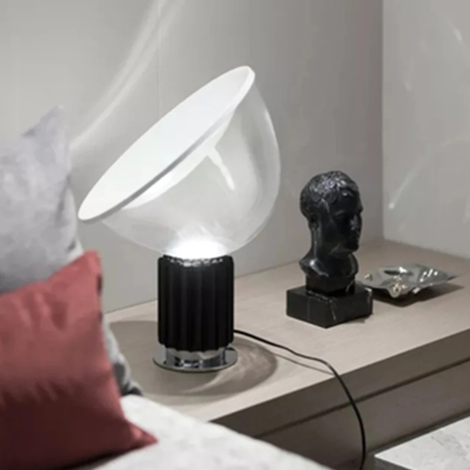 

Nordic Creative Radar Design Table Lamp Italian Style Personality Glass Desk Lamp Living Room Bedroom Bedside Lamp Home Lighting