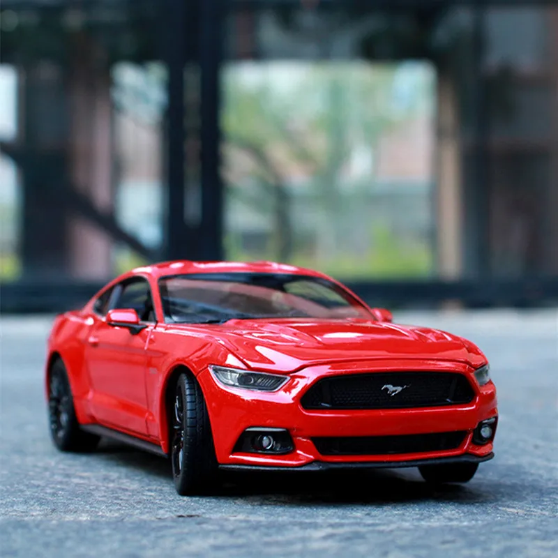 Модель автомобиля Welly 1:24 2015 Ford Mustang GT из сплава отлитые и игрушечные транспортные