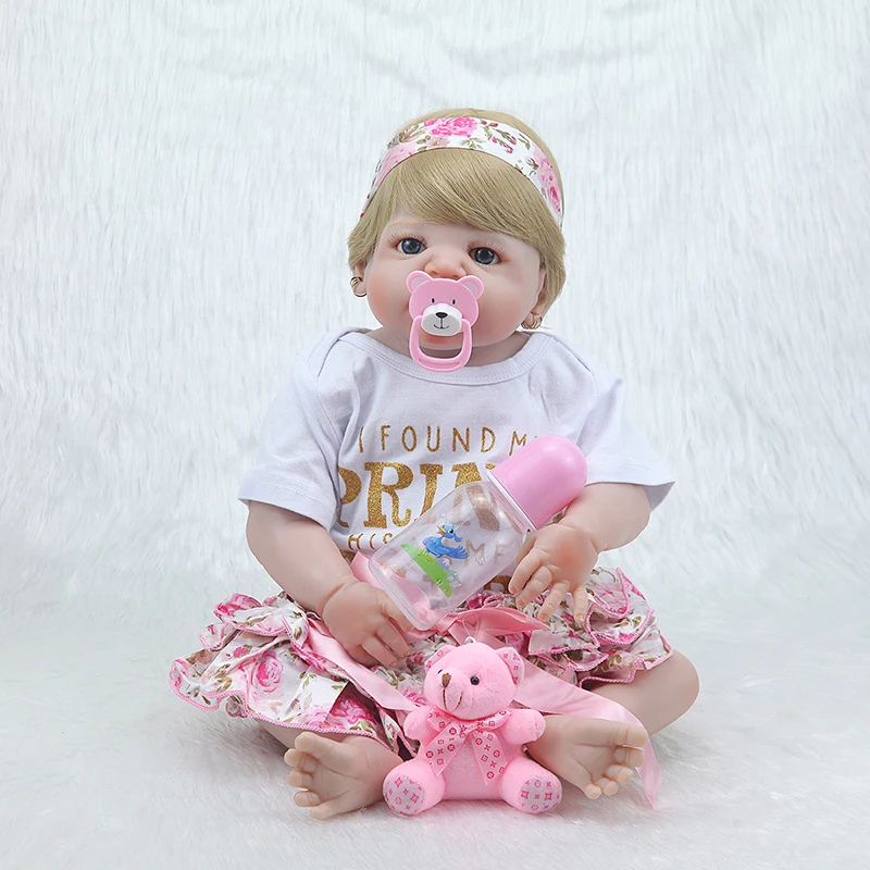 55 см Reborn Baby Doll игрушка мягкий силиконовый розовый принт платье принцессы ткань тело короткие волосы Реалистичная кукла малыш подарок для детей