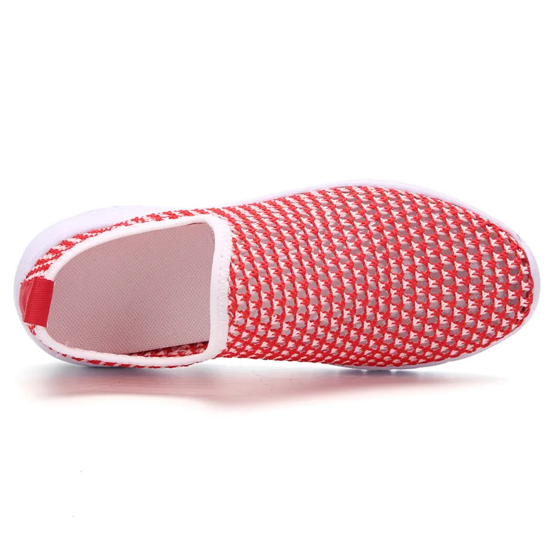 

Single Mesh Shoes Women's Punched Sheet Surface Summer Hollow out Versatile Lightweight Slip-on Large Size Summer Soft-Sole Spor
