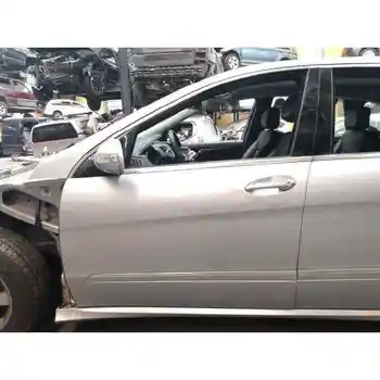 

FRONT LEFT DOOR MERCEDES R CLASS (W251)