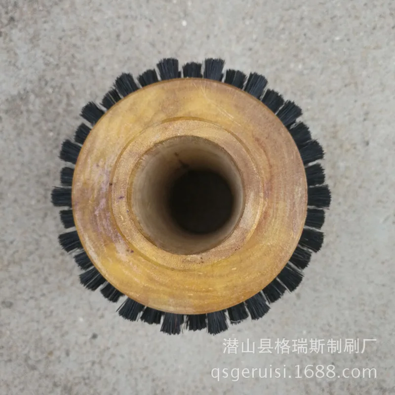 Manufacturers Customizable Wooden Base Gun Brush Pass Gun Mop Brush Wash Brush Military Quality Long-term for Making