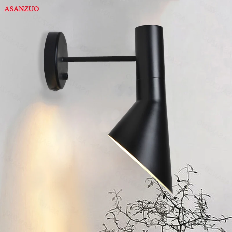 Настенный светильник с поворотной головкой, креативный настенный светильник, светильник для спальни, черно-белый прикроватный светильник для чтения E27