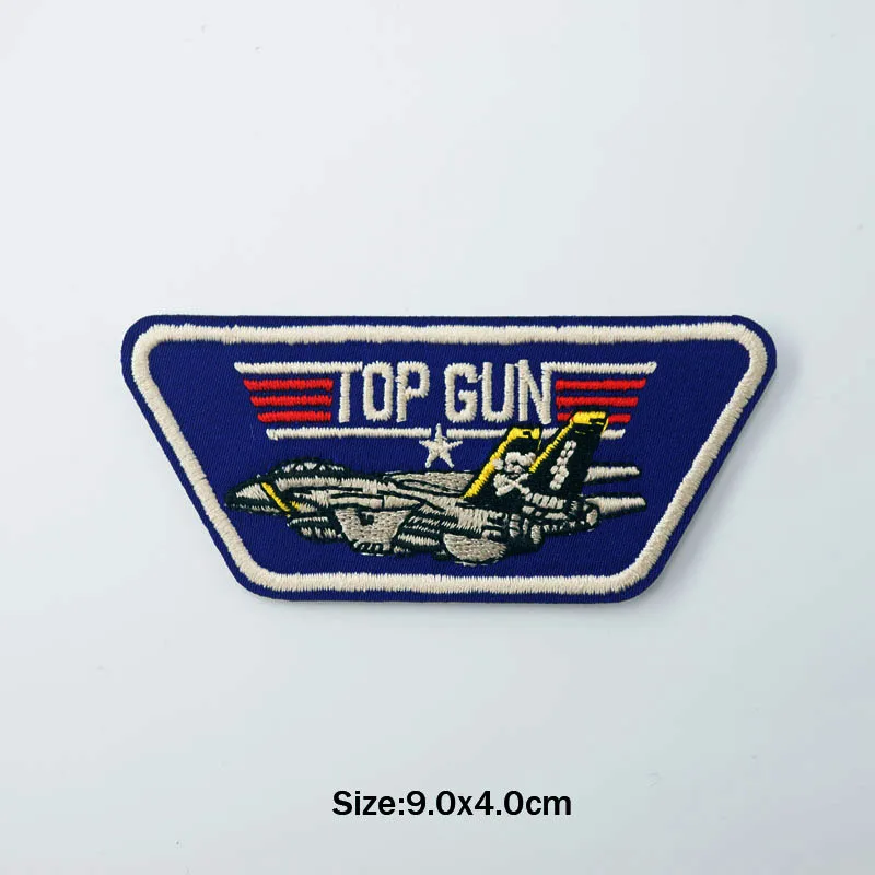 17 Astronaut Rocket Small Pet Embroidered Iron on Patches for Clothing DIY Stripes Clothes Patchwork Sticker Custom Applique - Цвет: 17