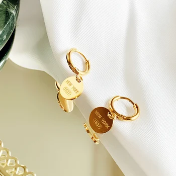

Advanced French Letter Round Ear Button Earrings for Women English New York Titanium Steel Gold Earrings Anti-allergy
