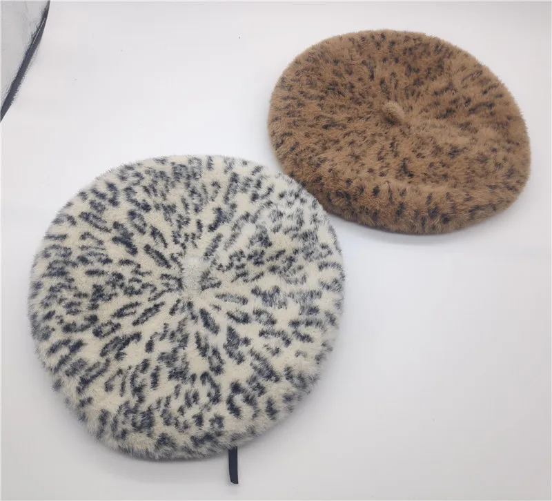 New Women's Thick Wool Beret Cap Leopard Printed Beret Cap Artist Hat Pumpkin Cap Gorras