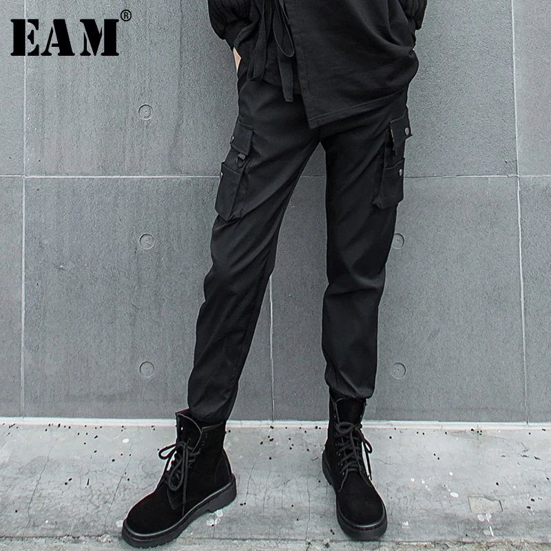 [EAM] осенне-зимние женские стильные однотонные черные плиссированные штаны-шаровары на завязках с карманами и высокой талией LE7850