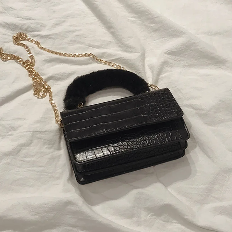 

Ladies vintage shoulder bag, designer crocodile classic crossbody bag, ladies plush bracelet bag, PU leather small square bag