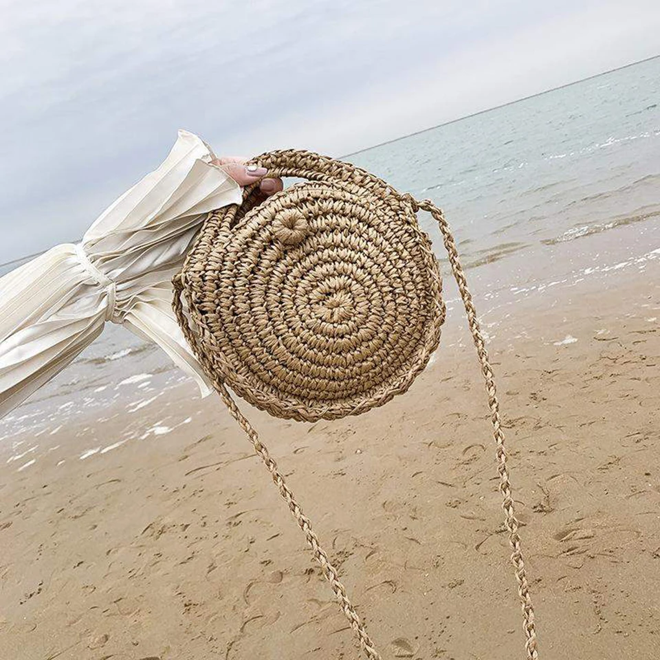 Straw Bag Round (1)