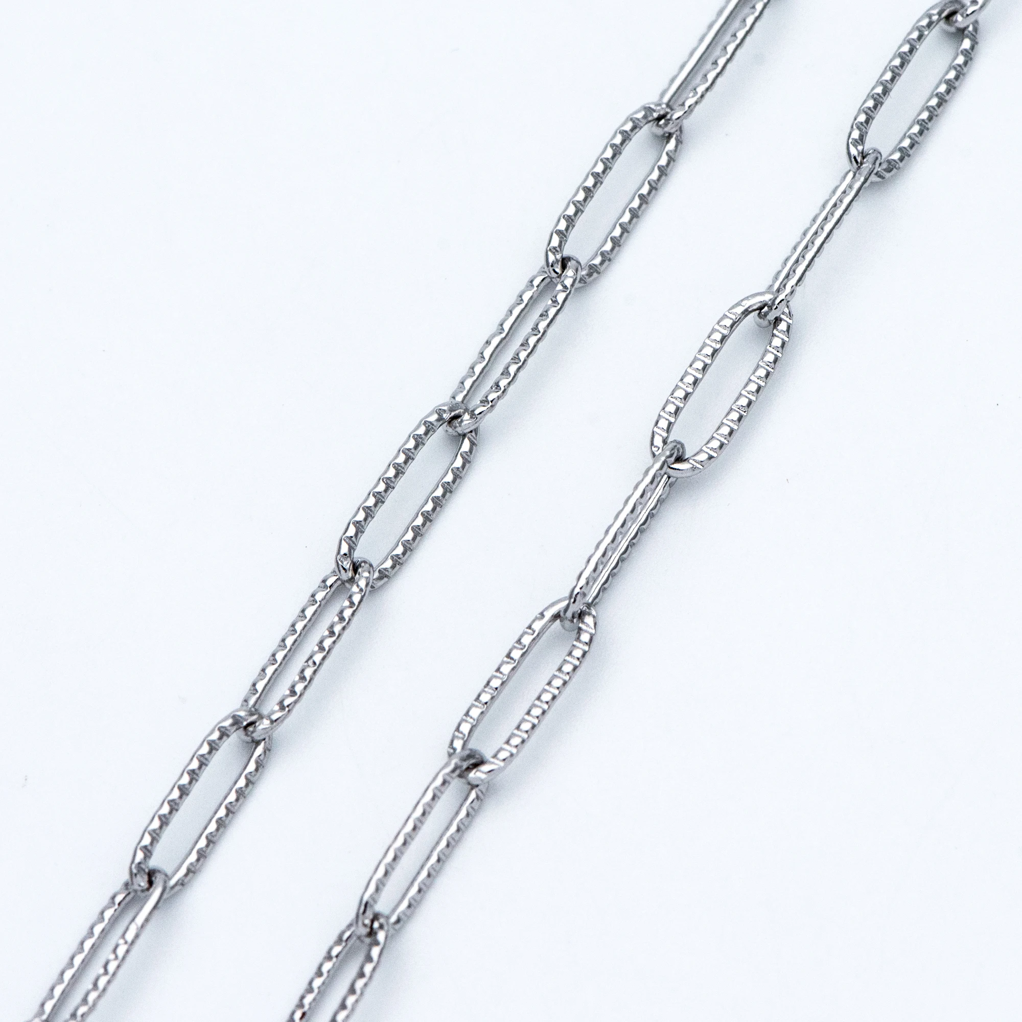 

tainless Steel Long Oval Chains, Silver tone Link 4x12mm, Craft DIY Chain Findings Wholesale (#LK-295)/ 1 Meter=3.3 ft