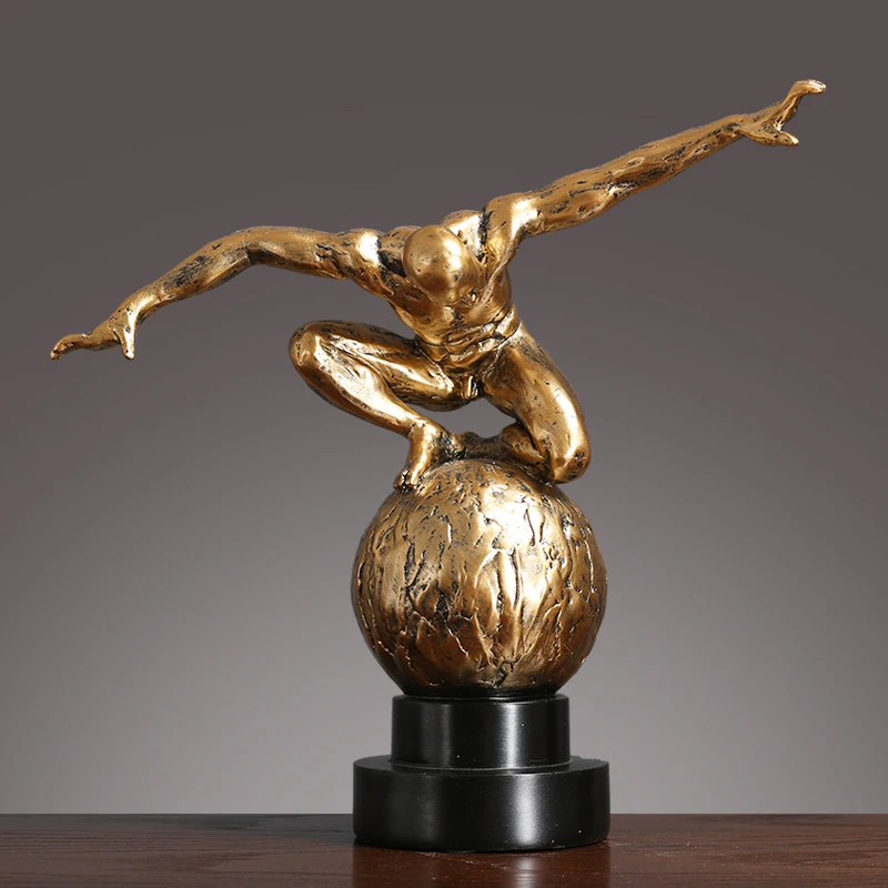 

American creative abstract figure sculpture light luxury ornaments home wine cabinet office decoration modern simple Resin Gift