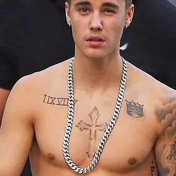 

Assertive Men's Long Necklace Thick Chain Pendant European and American Fashion All-match New Clavicle Chain Titanium Steel