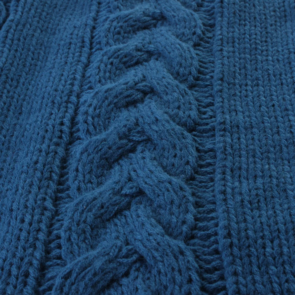 3677243910_1330256901