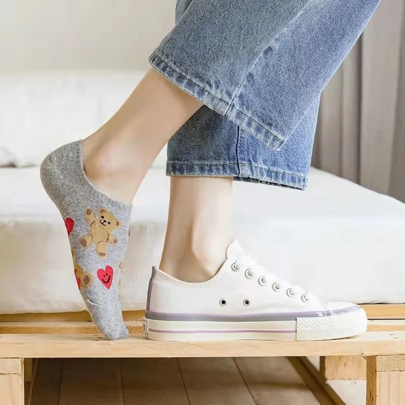 4 Pairs Of Ladies Socks Cartoon Silicone Non-slip Breathable Invisible Pure Cotton Ankle Boots Socks Women Soft Slippers Socks