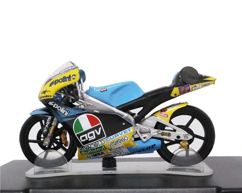 LEO модели 1/18 Honda NSR500 тест Valencia 2000 Yamaha YZR Ducati Desmosedici GP12 Aprilia RSW250 тест Jerez 1999 GP125 WC1995 - Цвет: Aprilia RS125 WC1996